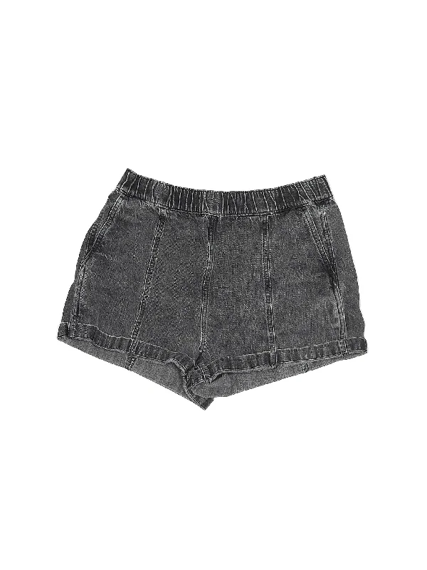 High-Rise Denim Shorts in Dark Wash