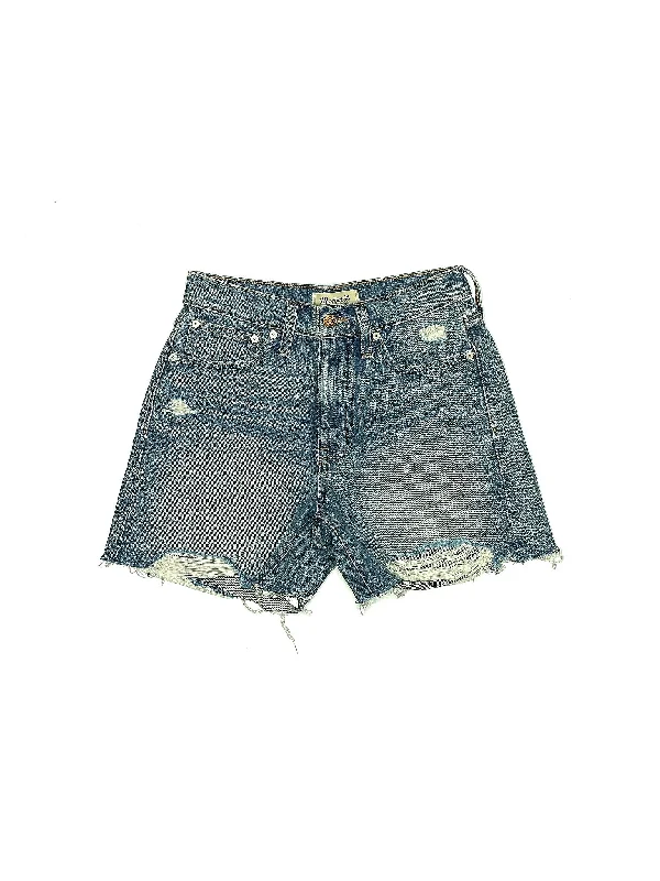 High-Rise Denim Shorts in Medium Wash