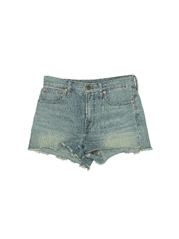 Mid-Rise Denim Shorts in Medium Wash