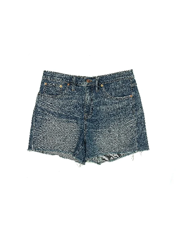 Mid-Rise Denim Shorts in Medium Wash